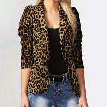 Load image into Gallery viewer, Leopard Ladies Jacket
